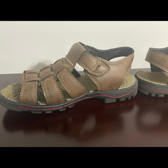 Boys Beaver Creek Sandals - Size 1 - Picture 7 of 11